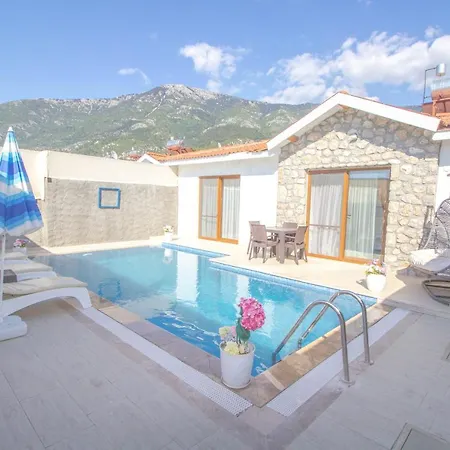 Likya Amber 2+1 Villa, Oezel Havuzlu,