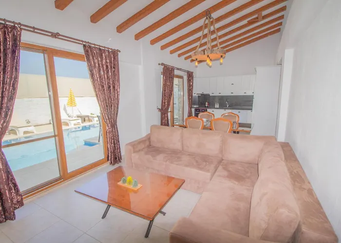 Likya Amber 2+1 Villa, Oezel Havuzlu,